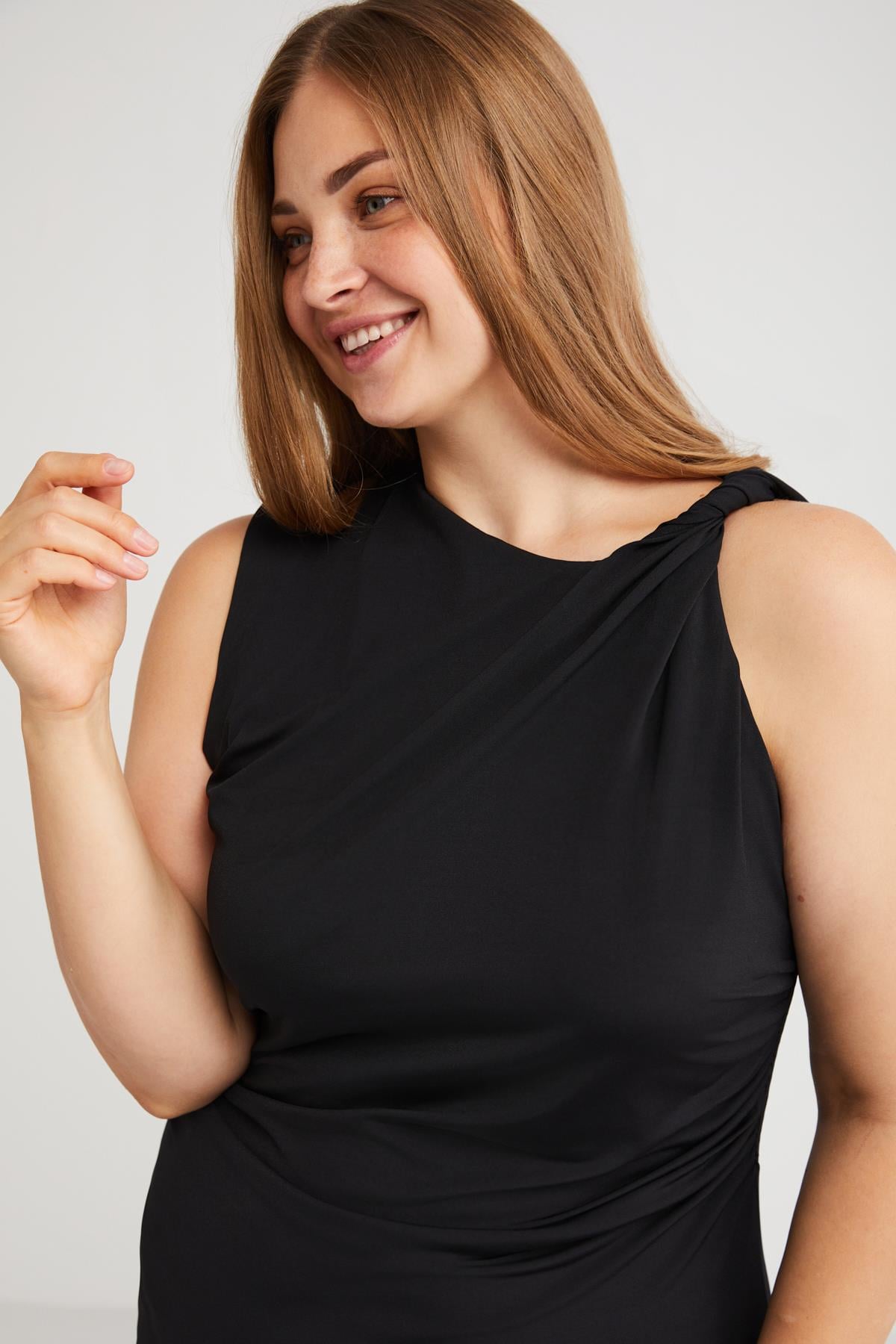 Iveta Midi Kleid Große Größen