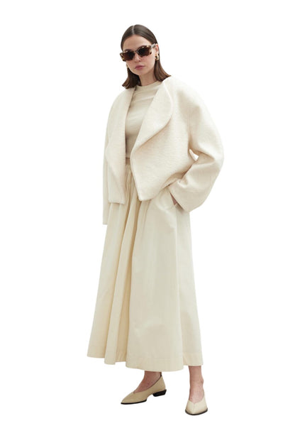 JACQUELINE Kurzer Veloursmantel Creme