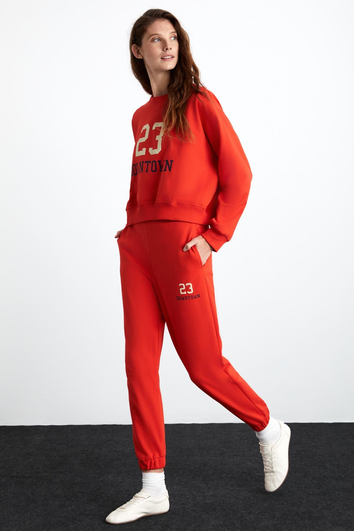 ETHIQUET JENNIE Damen Bio-Baumwoll Jogger Rot