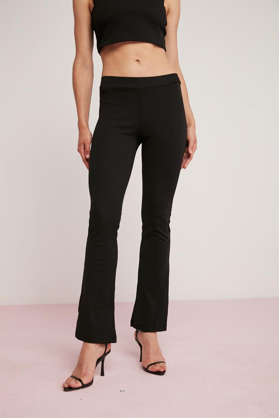 ETHIQUET JOLLY Strick Relaxed Hose Schwarz