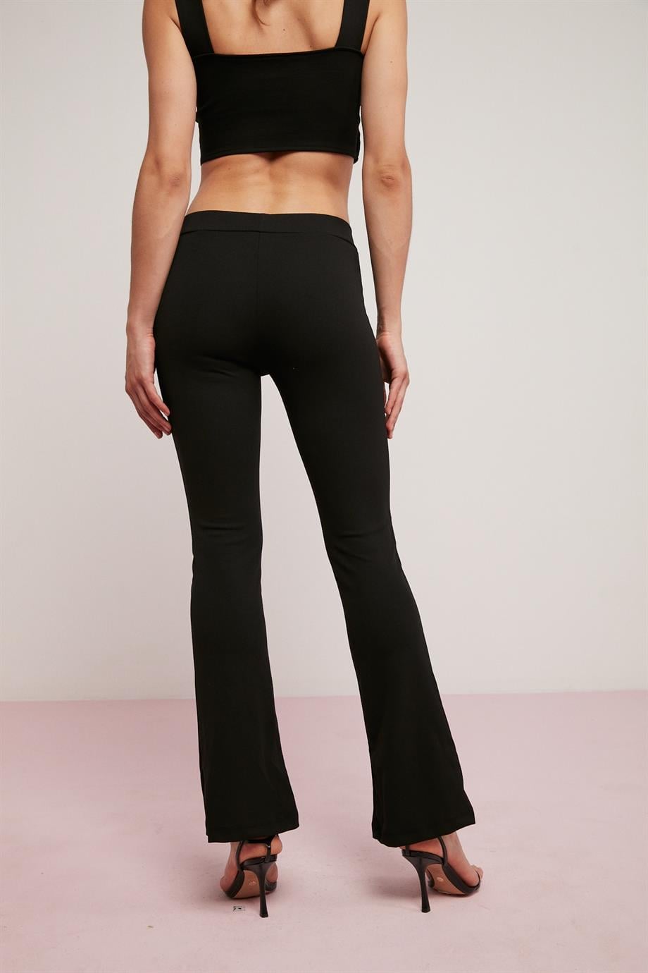 ETHIQUET JOLLY Strick Relaxed Hose Schwarz