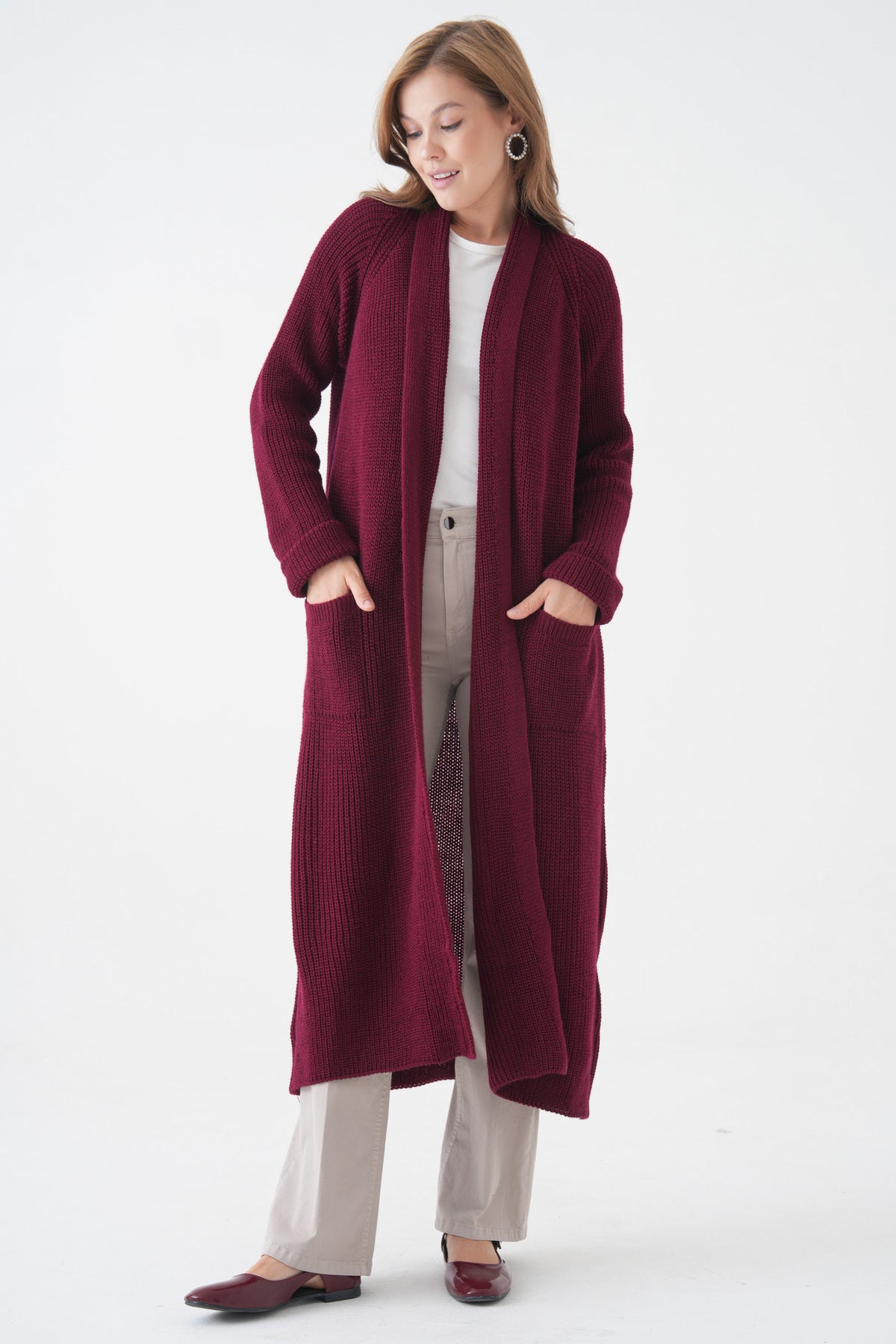 Langer Cardigan mit Schalkragen und doppelten Taschen