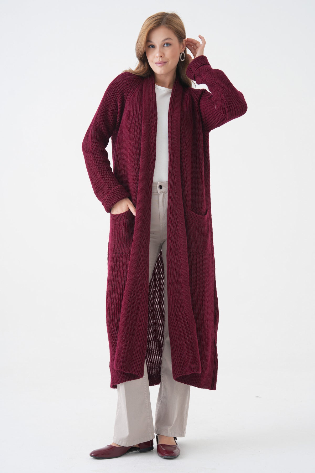 Langer Cardigan mit Schalkragen und doppelten Taschen