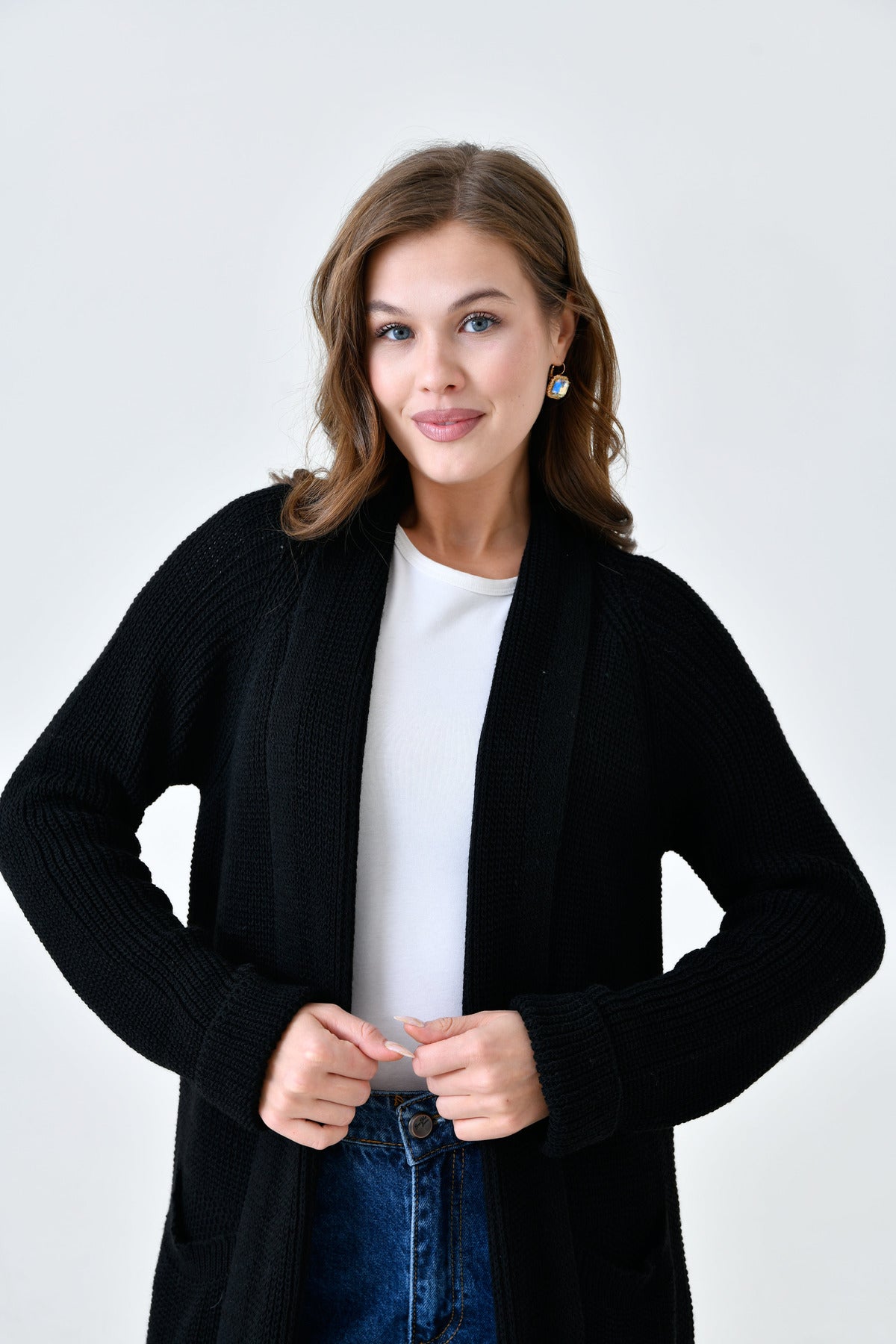 Langer Cardigan mit Schalkragen und doppelten Taschen