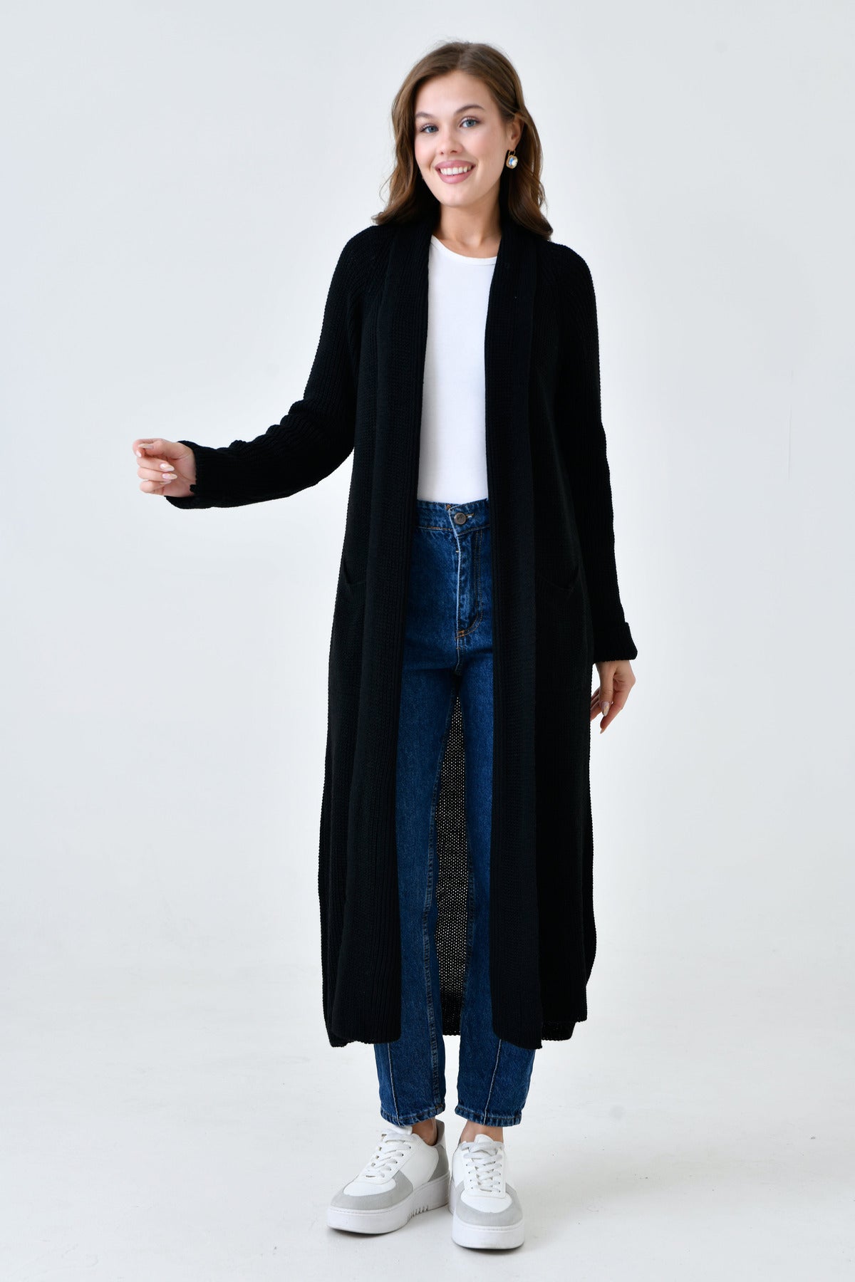 Langer Cardigan mit Schalkragen und doppelten Taschen