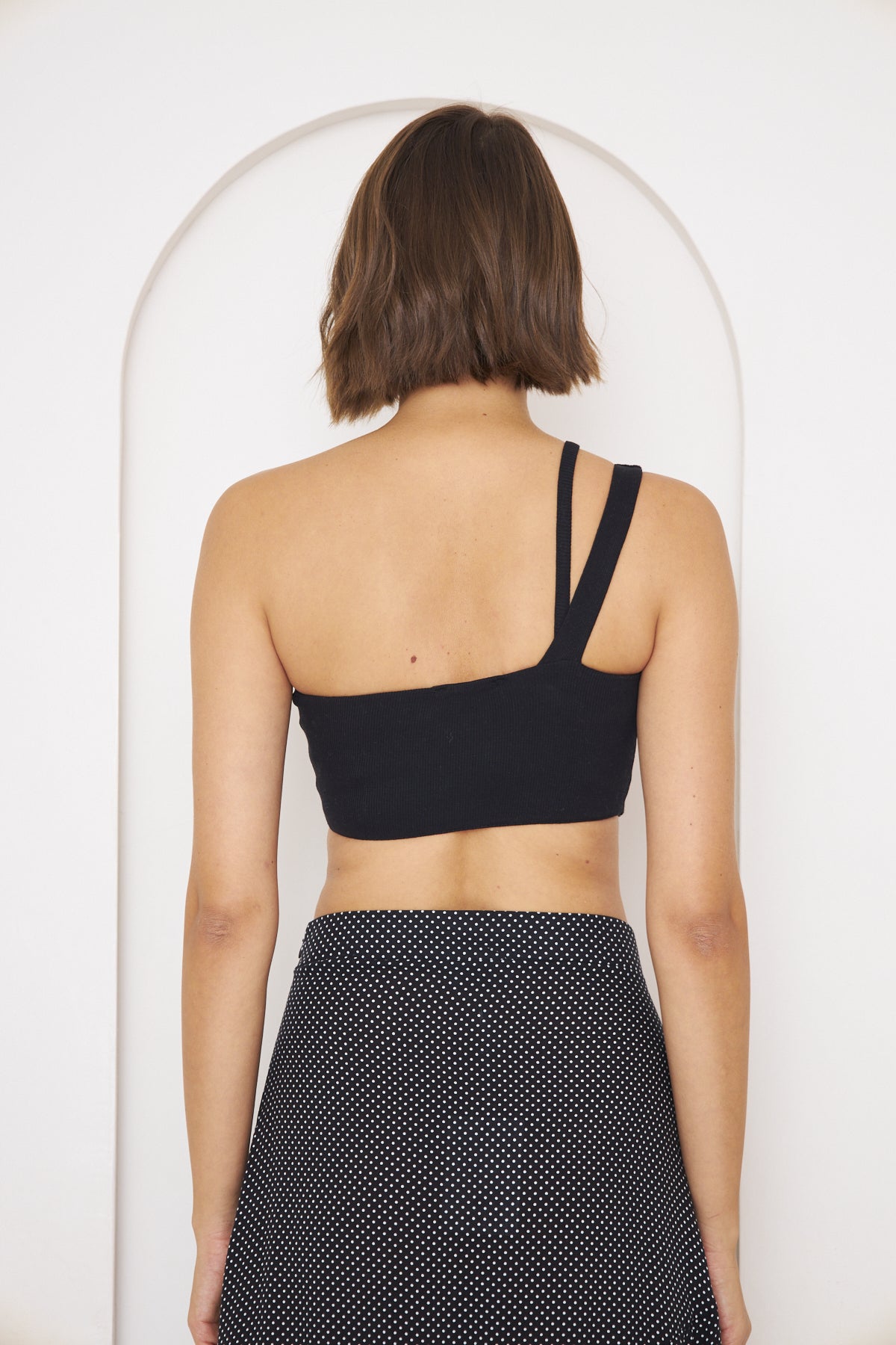 Asymmetrisch geschnittenes Crop-Bustier