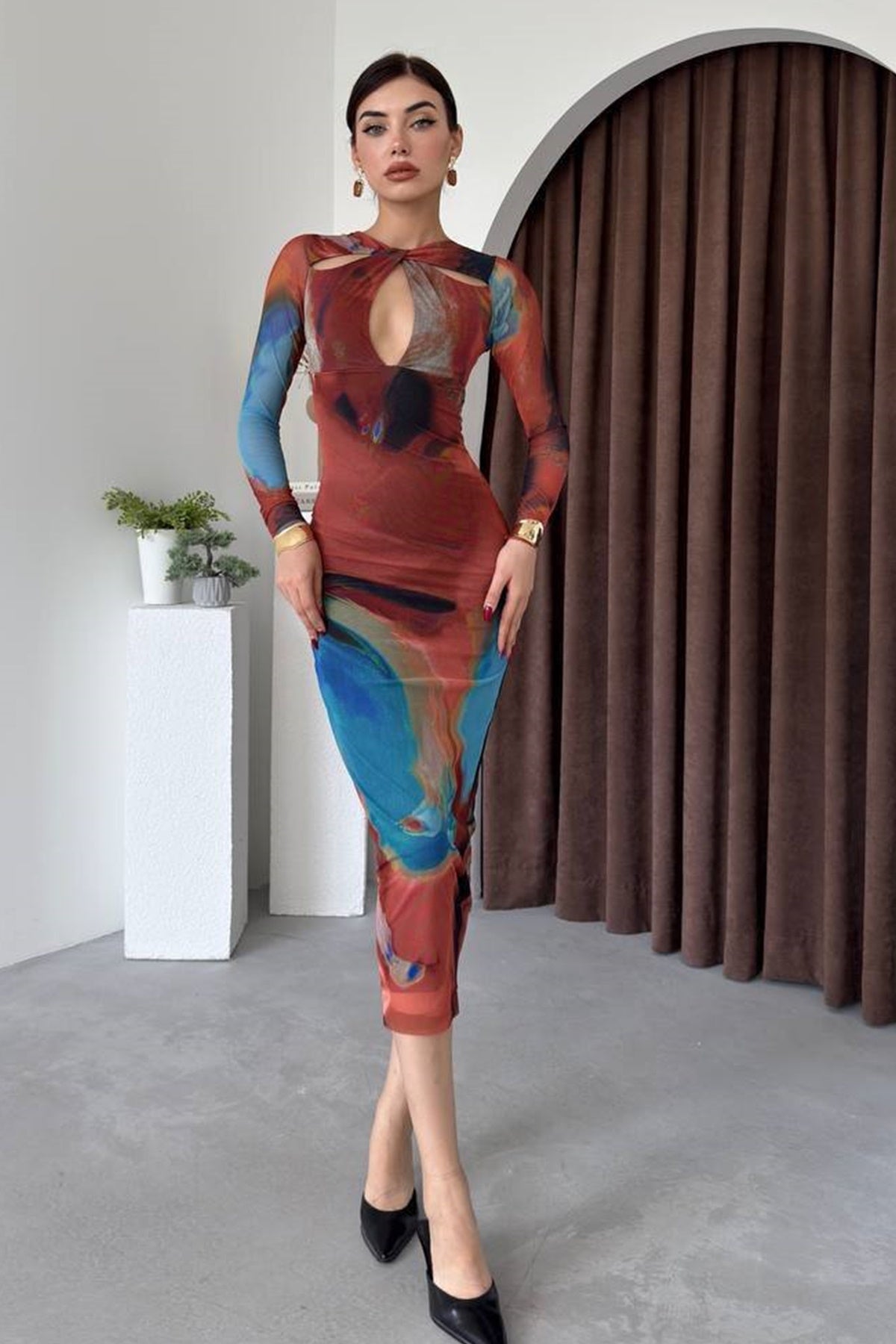 Midi-Abendkleid mit Batikmuster