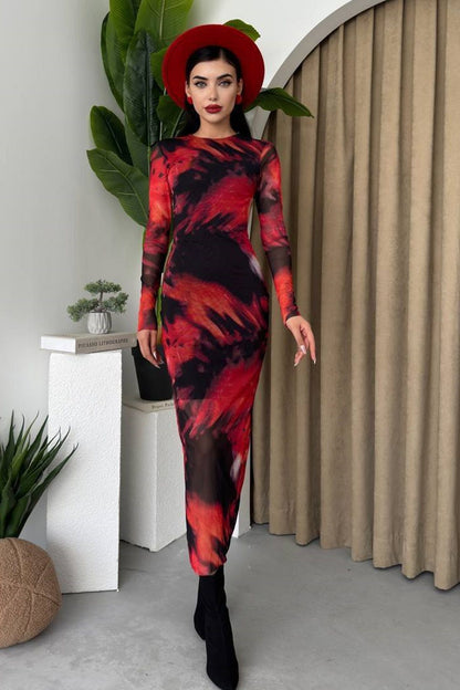 Midi-Kleid mit Batikmuster und Schlitzdesign