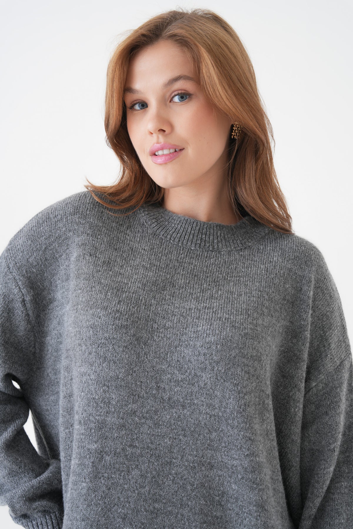 Oversize-Pullover mit Rundhalsausschnitt