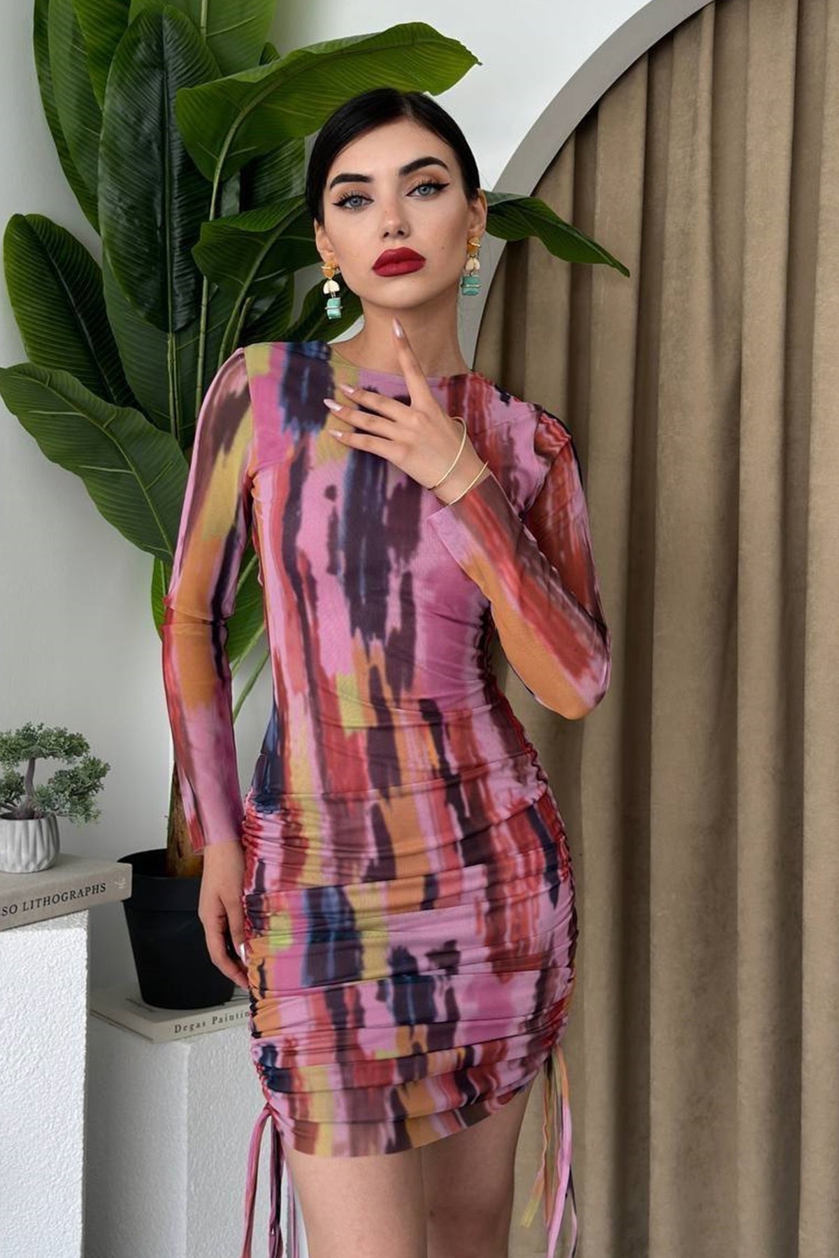 Gefüttertes Kleid mit Digitaldruck