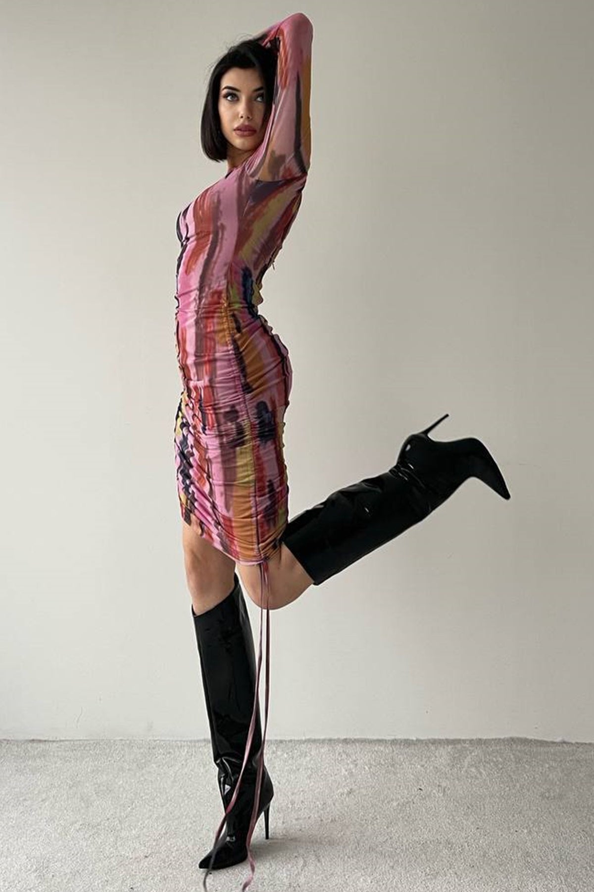Gefüttertes Kleid mit Digitaldruck