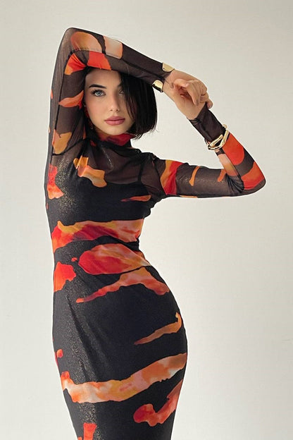 Gefüttertes Midikleid mit Digitaldruck im Batikmuster