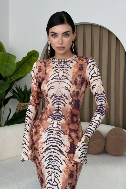 Digital bedrucktes, langärmeliges Midi-Abendkleid mit Rundhalsausschnitt