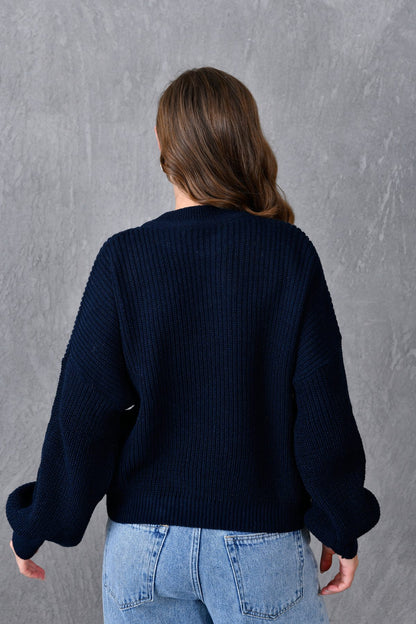 Oversize-Strickpullover mit weiten Ärmeln, Rundhalsausschnitt und langen Ärmeln