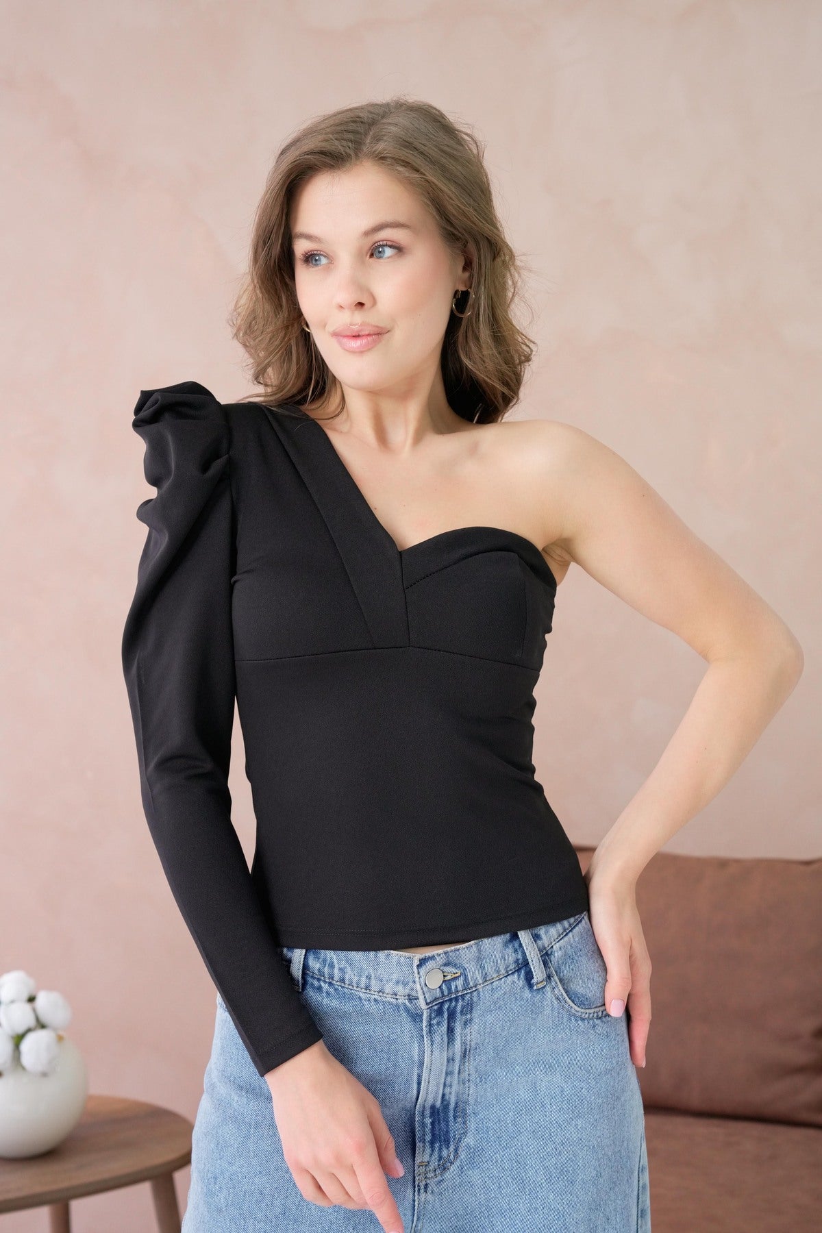 Einärmelige Bluse