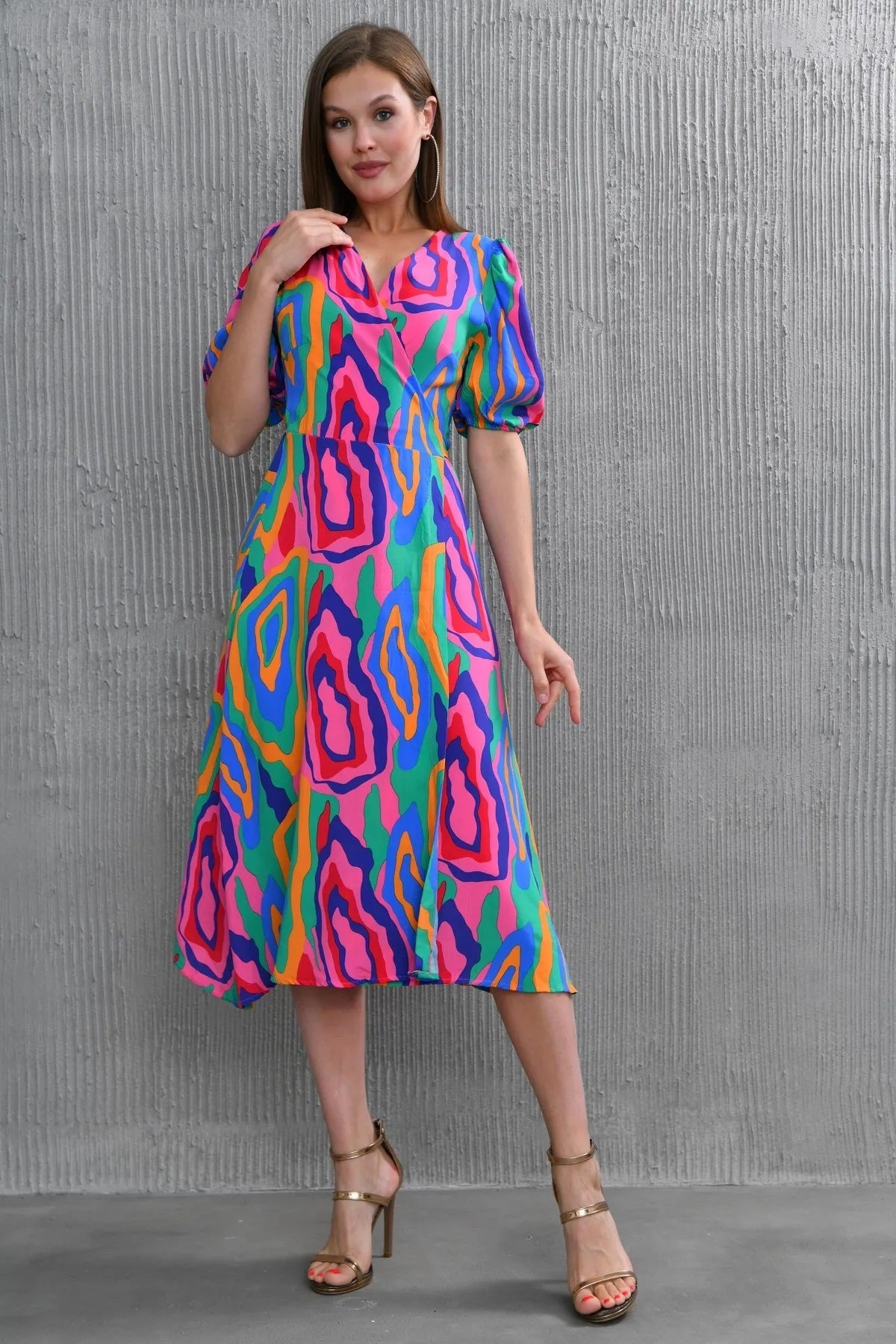 Wickelkleid in Midi-Länge