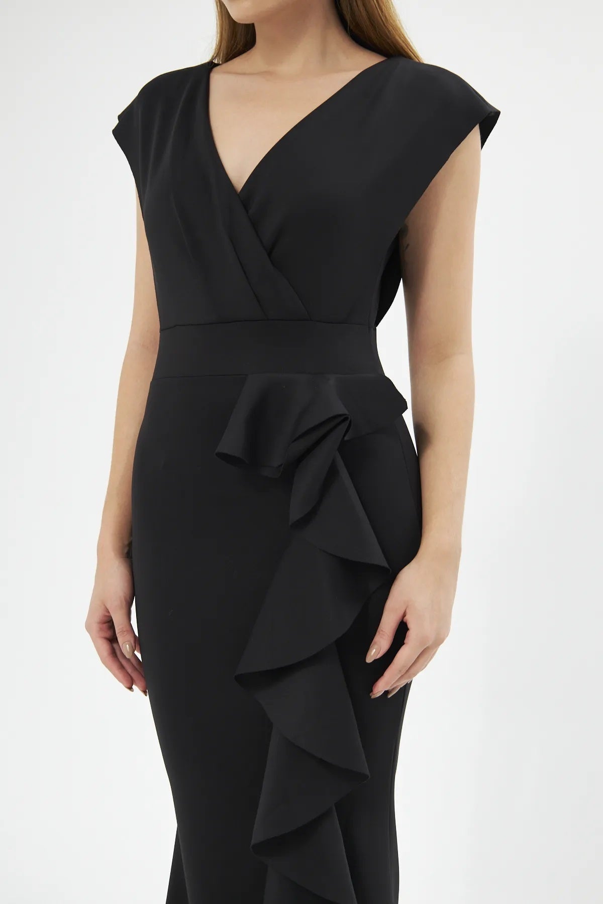 Ärmelloses Maxikleid mit Wickelausschnitt