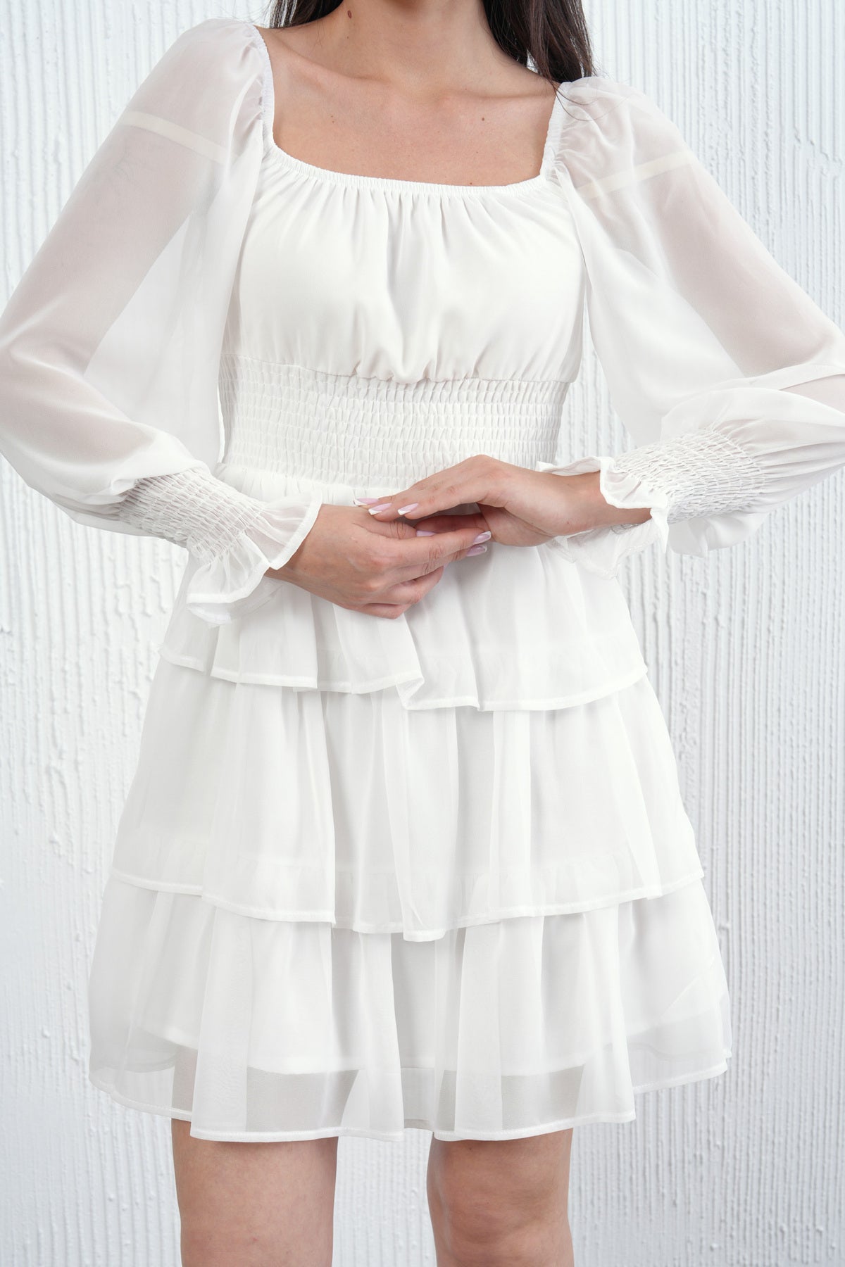 Langärmeliges Minikleid