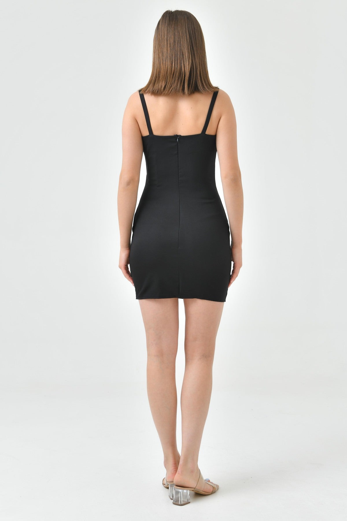 Minikleid mit V-Ausschnitt und Trägern