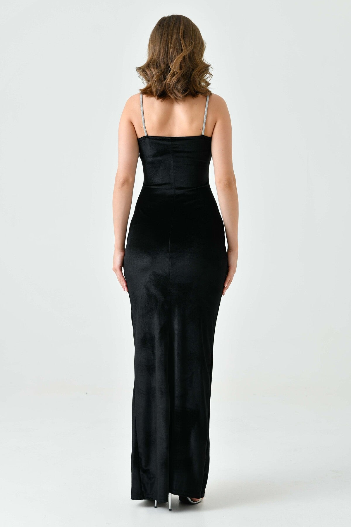Trägerloses Maxikleid mit Schlitz