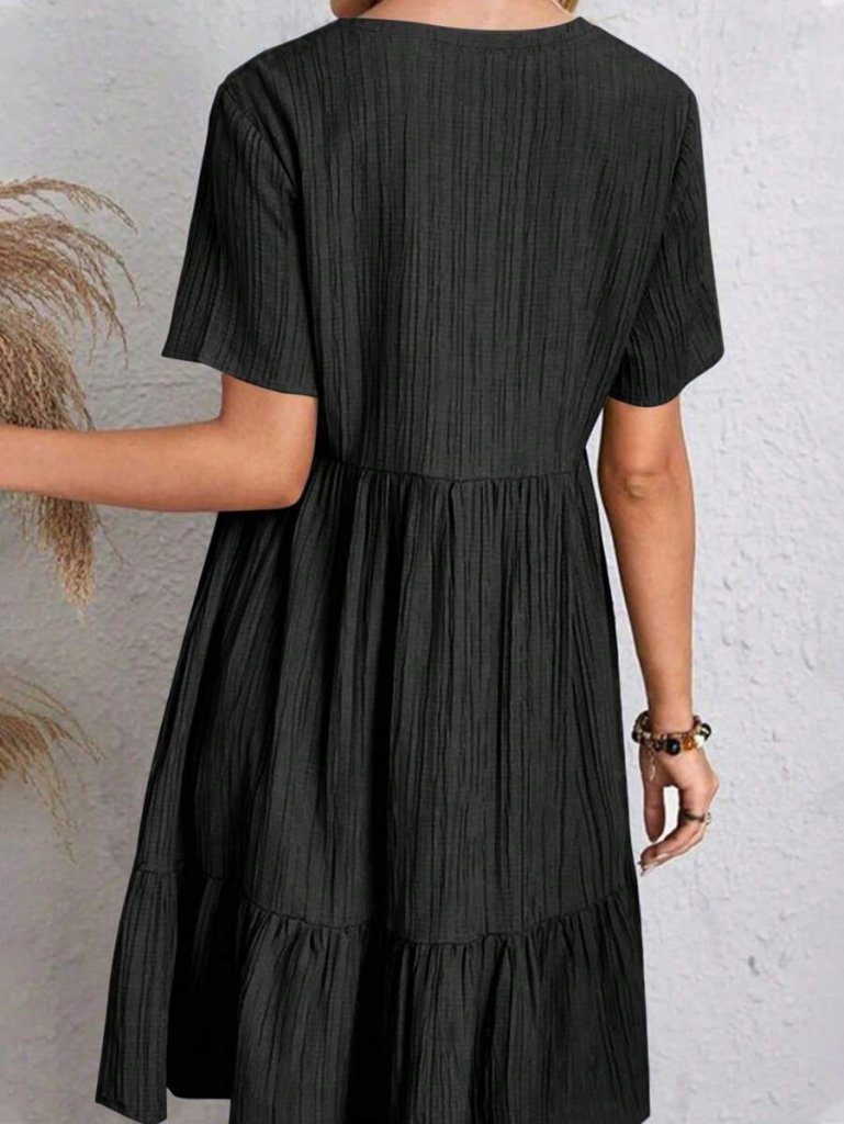 JANE'S Damen Kurzarm V-Ausschnitt Rüschen Crepe Kleid