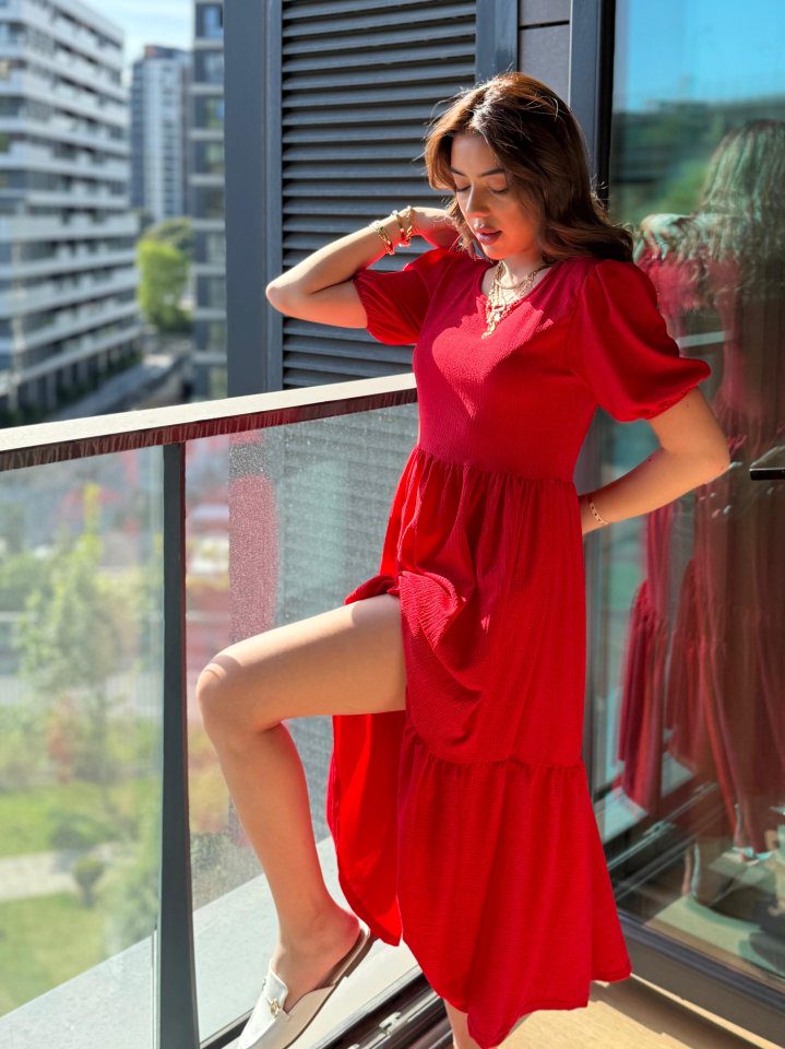 JANE'S Damen Kurzarm Offener Kragen Lagen Krepp Ballon Kleid
