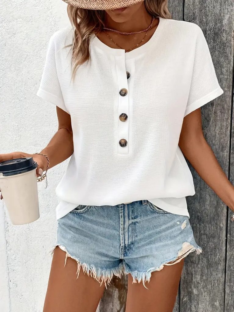 JANE'S Damen Kurzarm Waffelbluse mit offenem Kragen und Knopfleiste