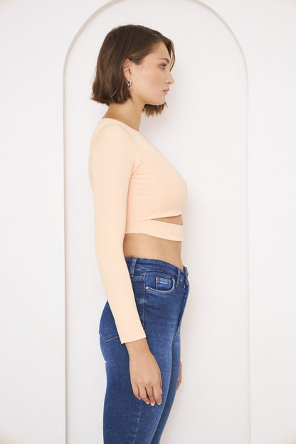 Crop-Bluse mit Rundhalsausschnitt und langen Ärmeln