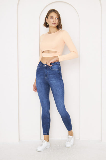 Crop-Bluse mit Rundhalsausschnitt und langen Ärmeln