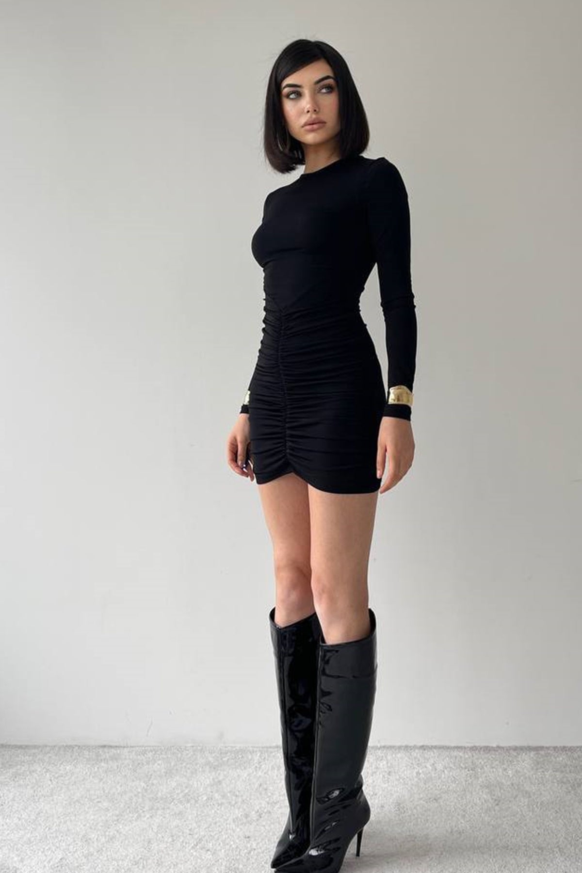 Minikleid mit gerafftem Rock