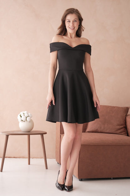 Trägerloses Kleid
