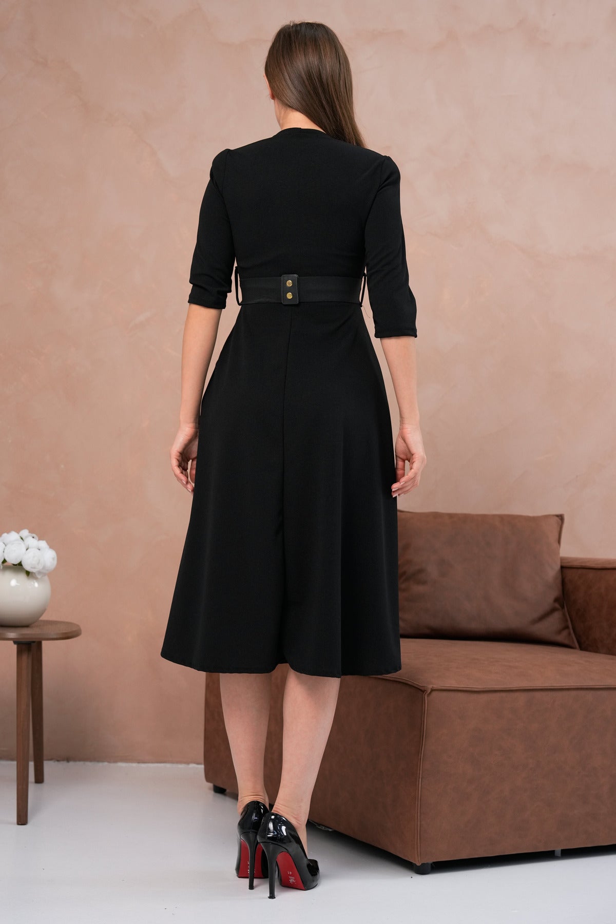 Midikleid mit Gürtel