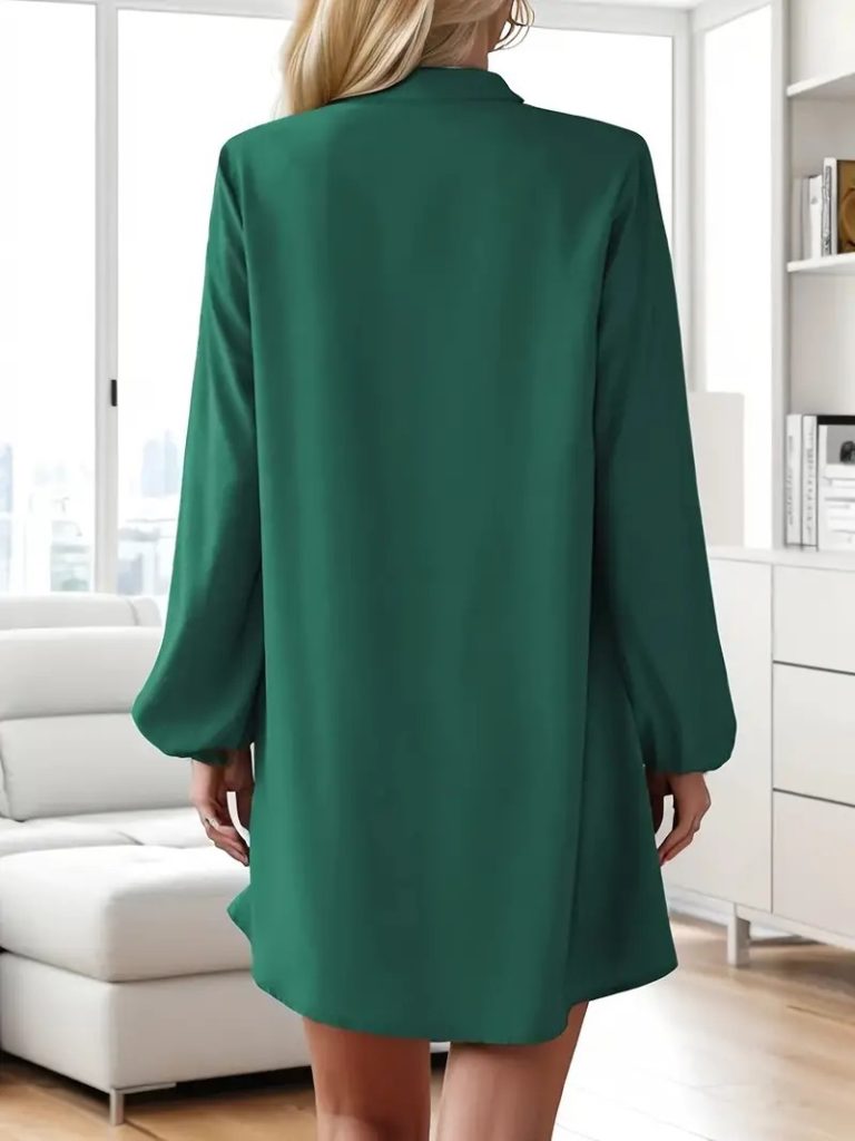 JANE'S Damen Langarm V-Ausschnitt Knopfleiste Kurzes Sandy Kleid