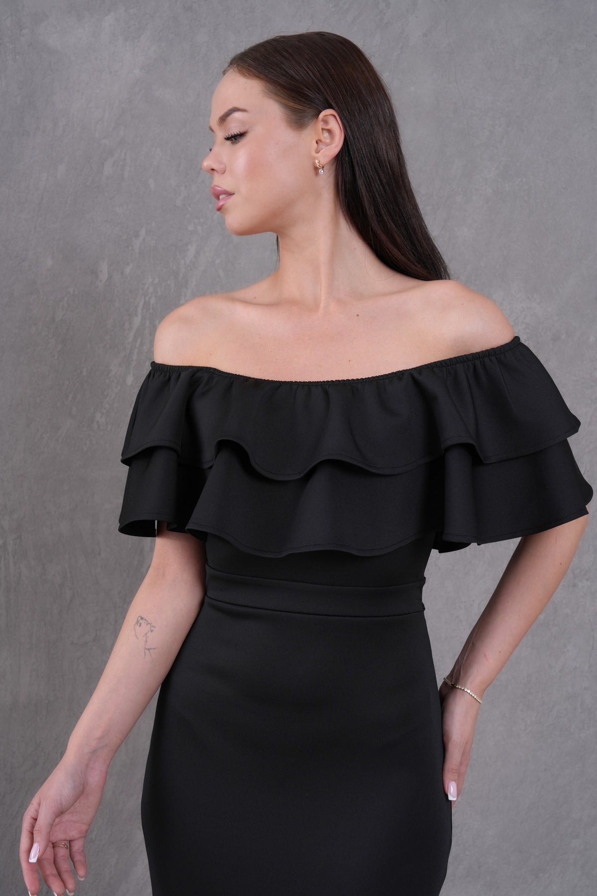 Trägerloses Midi-Bleistiftkleid