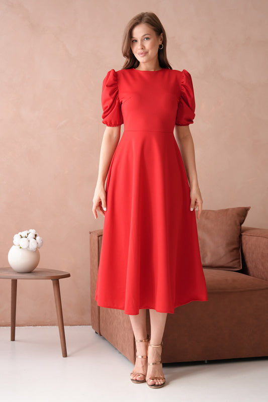 Midi-Kleid mit Rundhalsausschnitt und ausgestelltem Rock