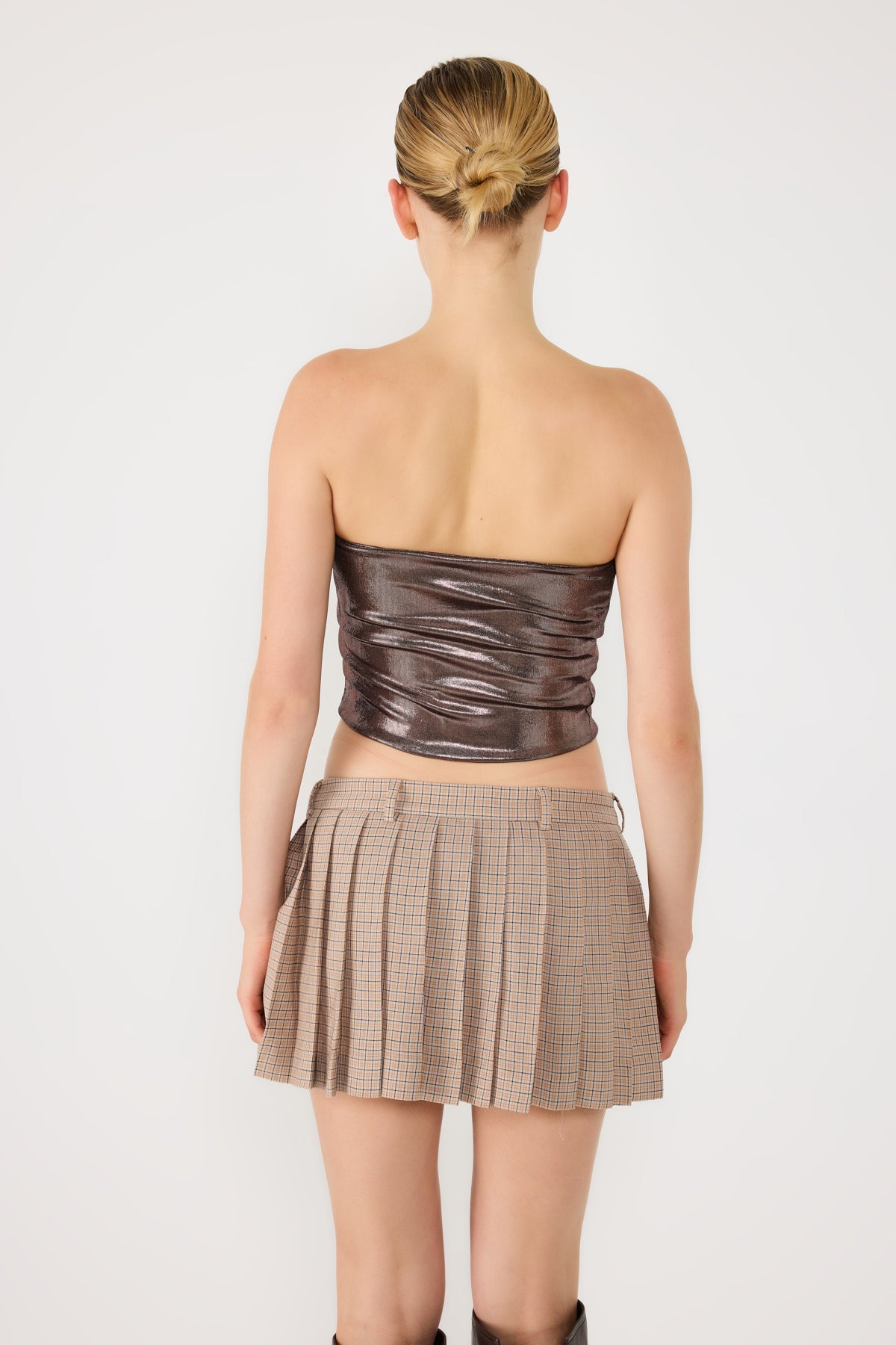 Trägerloses Crop-Top