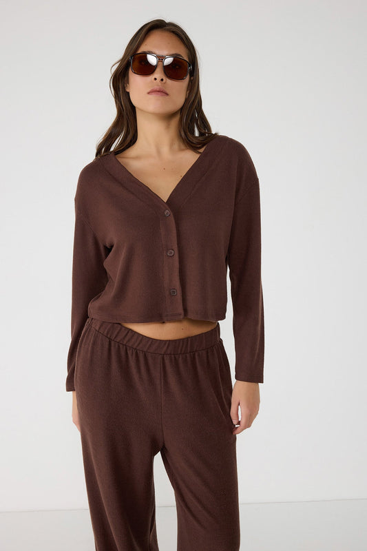 Kurzer Cardigan mit V-Ausschnitt und Knopfleiste