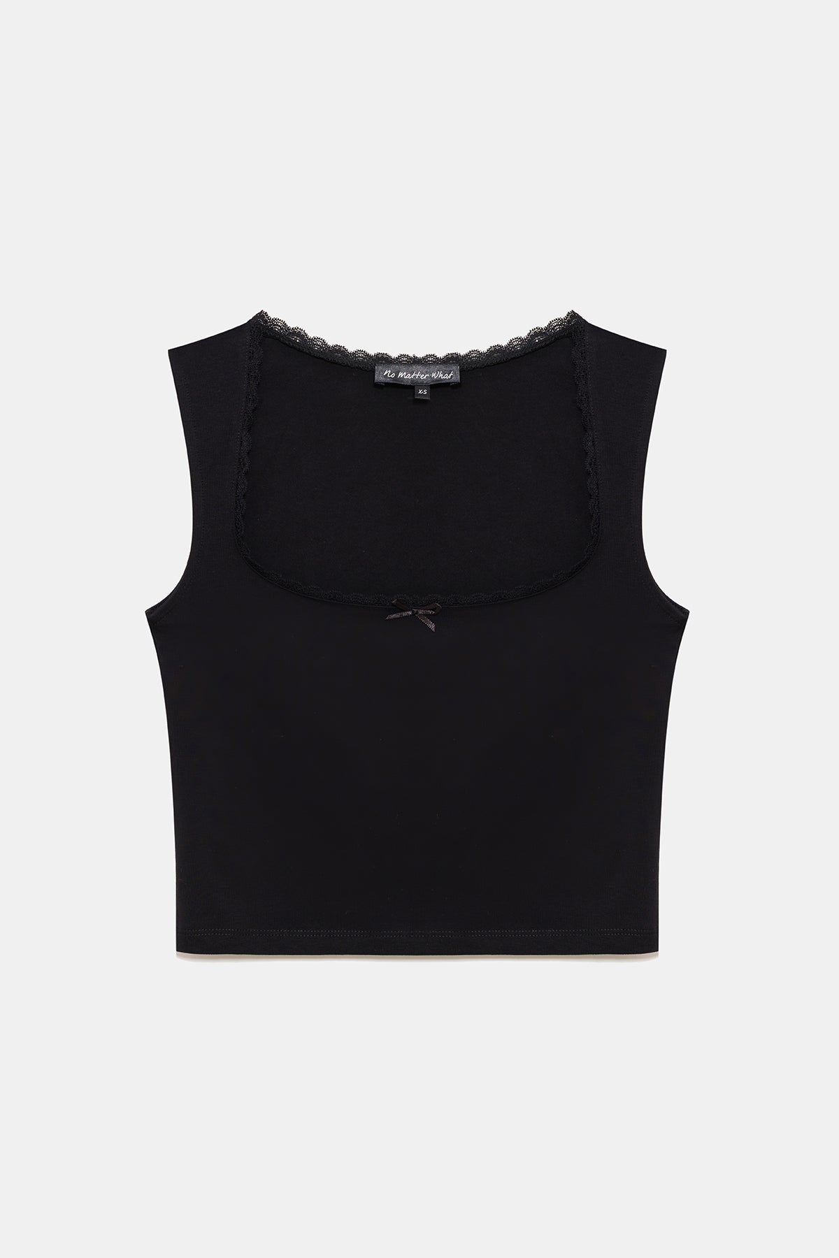 Bluse mit breiten Trägern