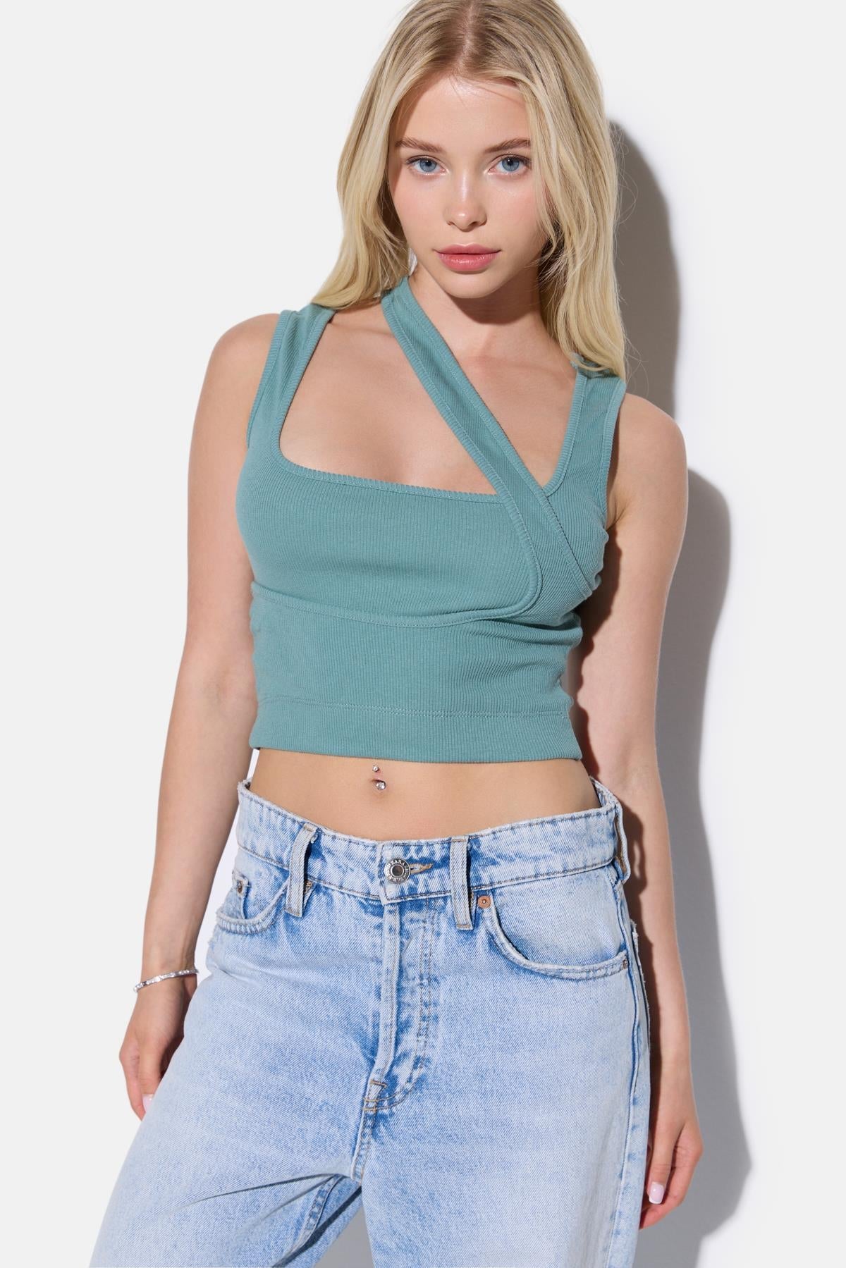 Crop-Bustier mit breiten Trägern