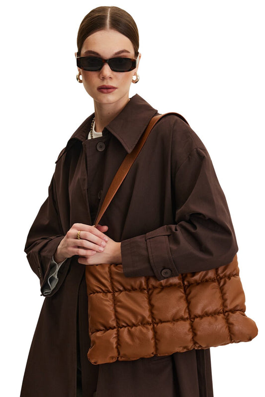 Gesteppte Ledertasche, Schwarz