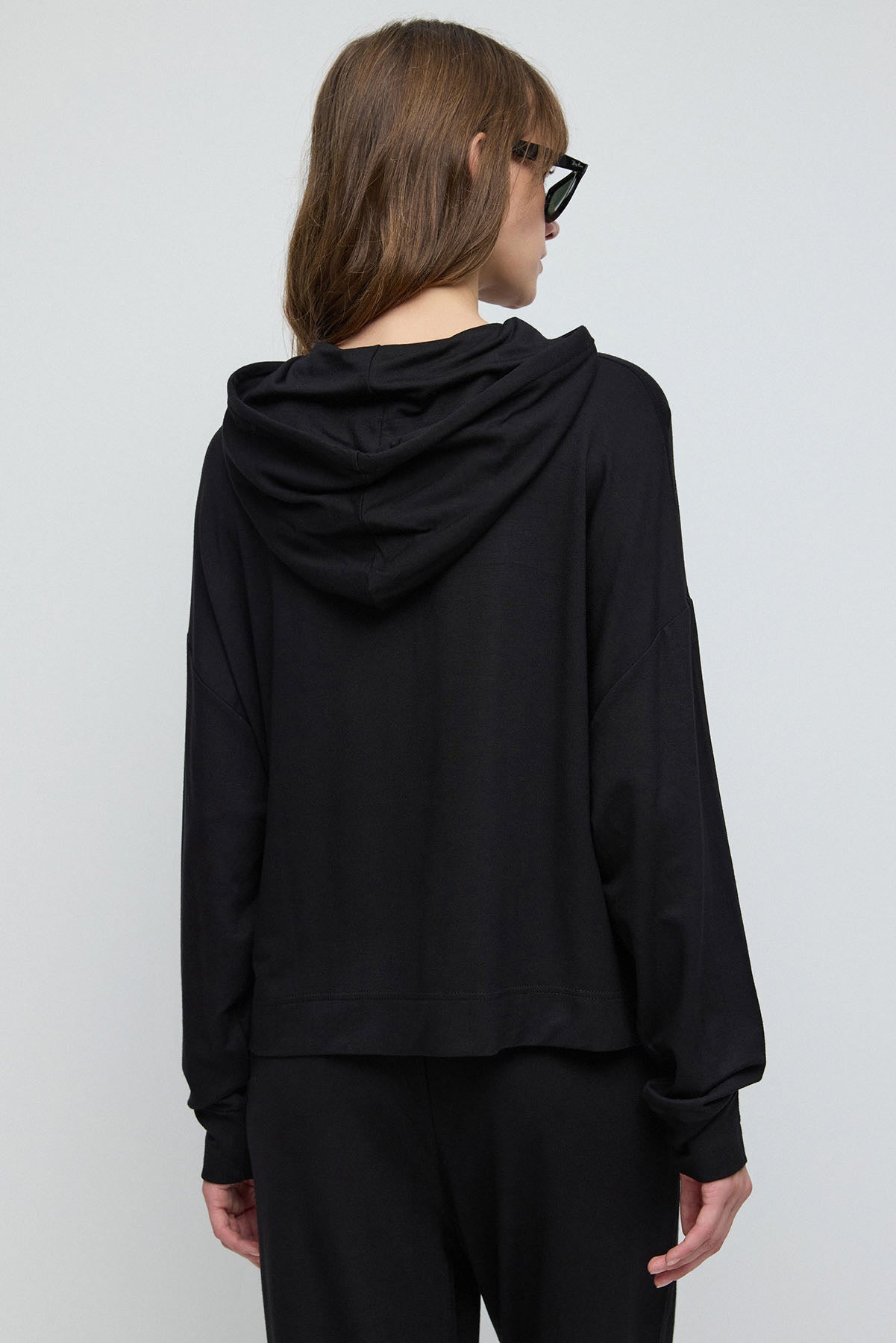 Kapuzenpullover mit Taschen
