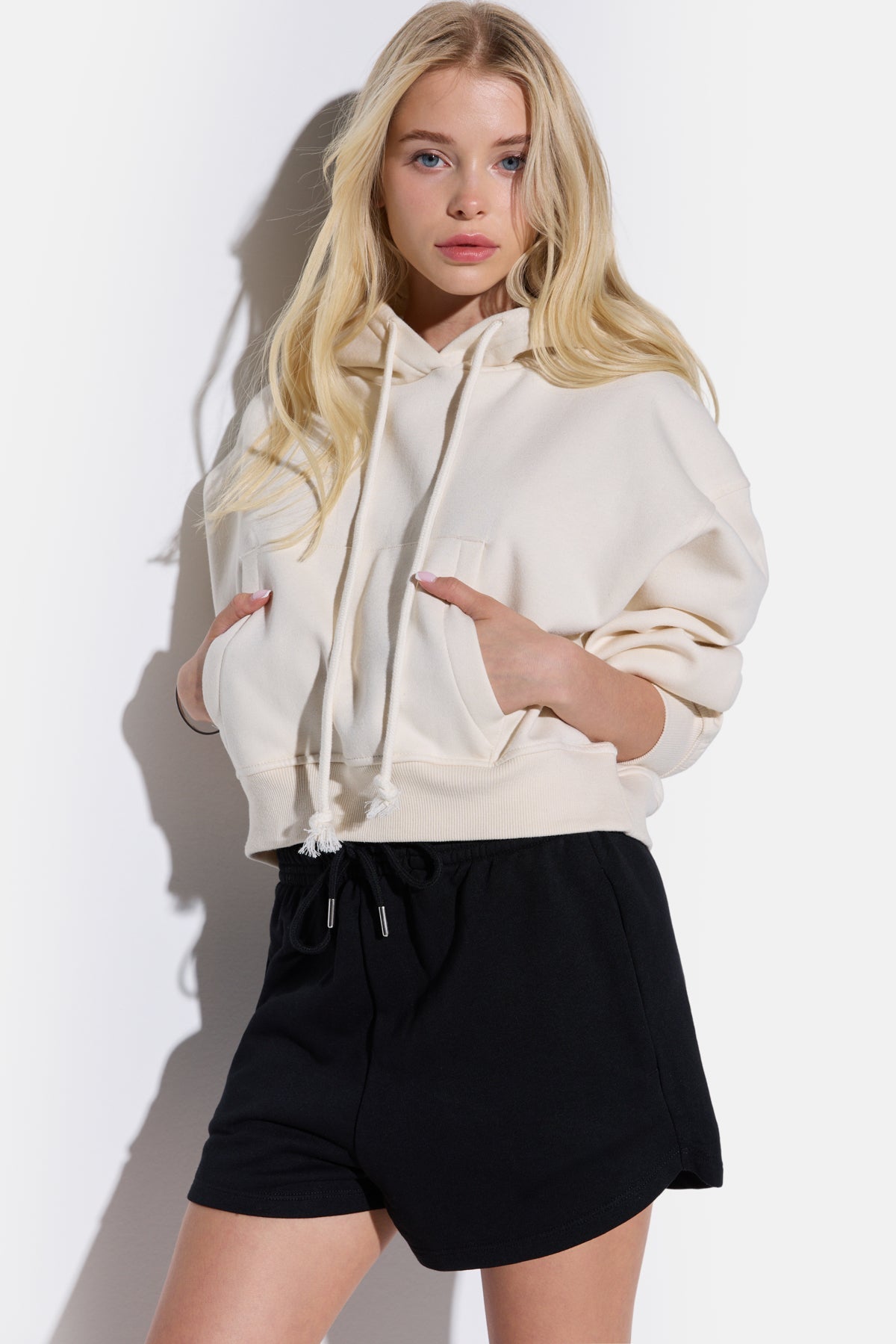Kapuzen-Crop-Sweatshirt
