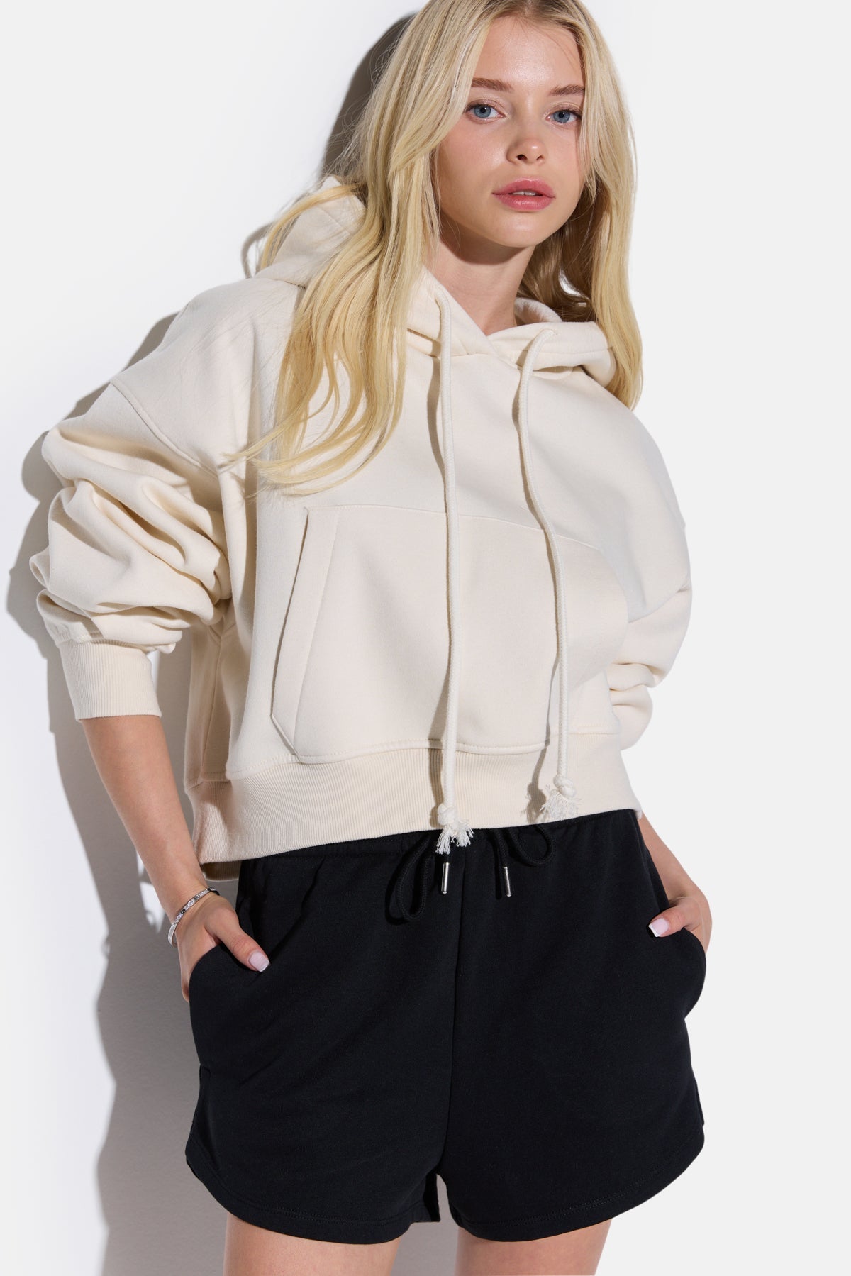 Kapuzen-Crop-Sweatshirt