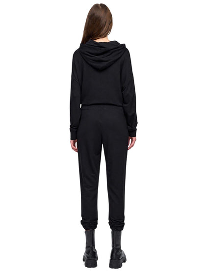 Kapuzenpullover