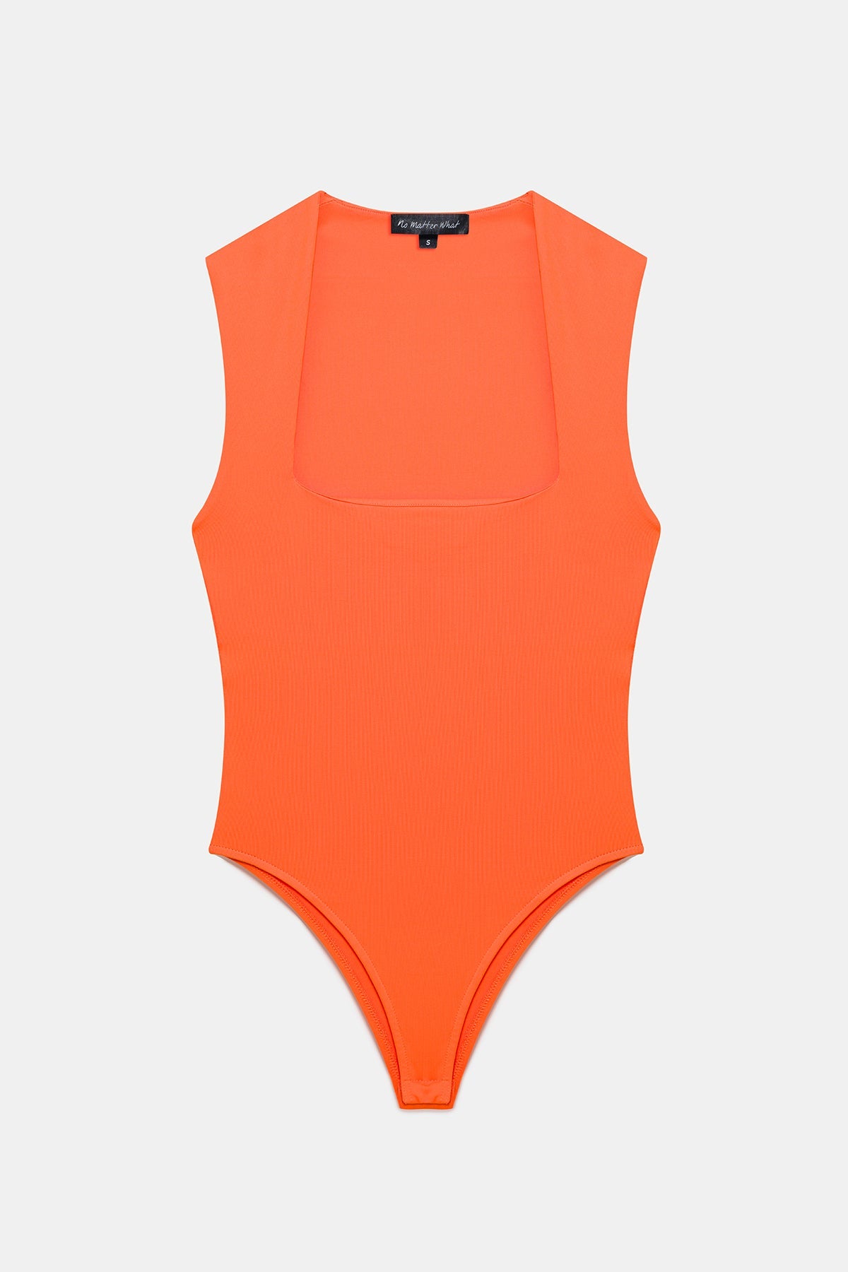 Body mit quadratischem Schnitt