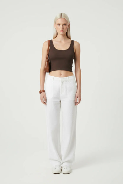Quadratisches Neck Träger Crop Top