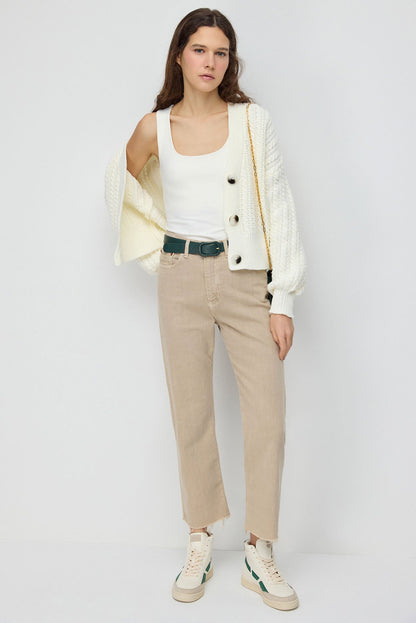 Bluse mit breiten Trägern