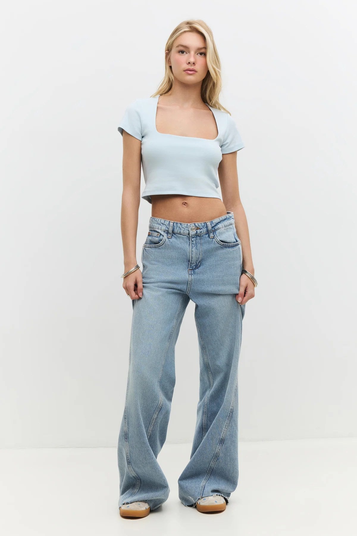 Kurzarm-Crop-Top mit quadratischem Ausschnitt