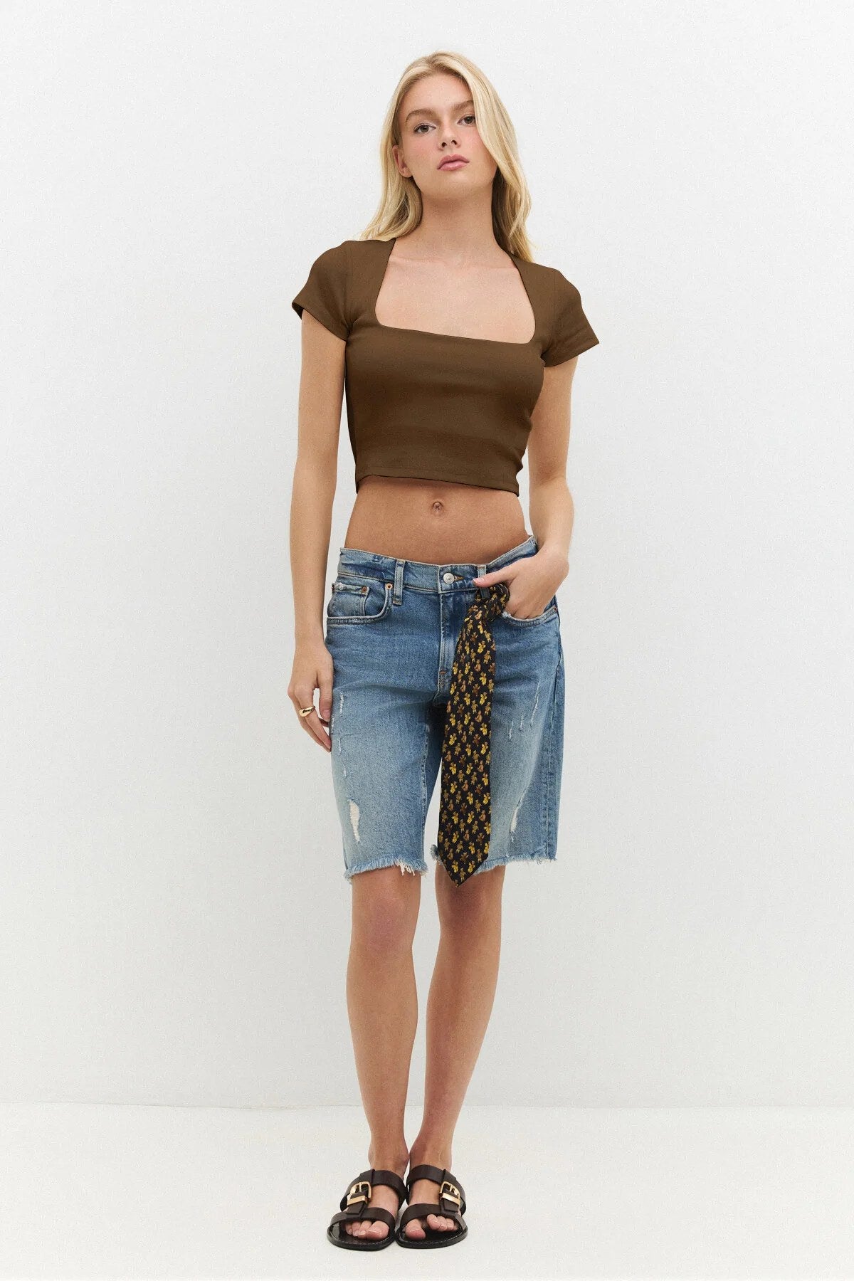 Kurzarm-Crop-Top mit quadratischem Ausschnitt
