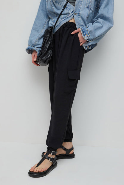 Gewebte Hose mit Cargotaschen